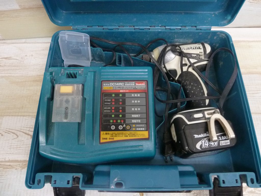 MAKITA（マキタ） 充電式インパクトドライバ TD130DRFXW の買取 | 電動 